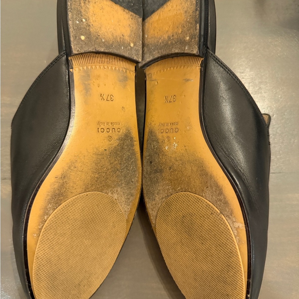 Gucci Women's Black Embroidered Mules - Picture 5 of 15